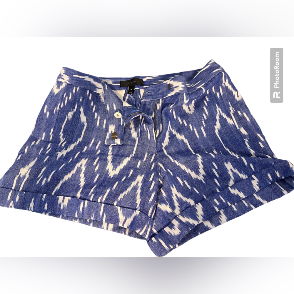 JCrew Size 4 bright blue and white shorts. Great condition. Pockets.